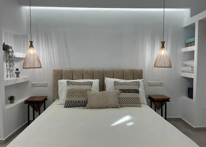 Aleria Central Apartments
